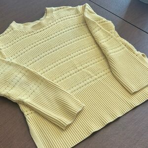 GAP Light Yellow Textured Crew Neck Sweater